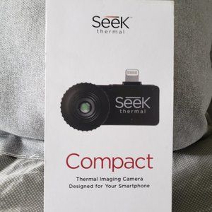 Seek Thermal Compact - All-Purpose Thermal Imaging Camera for iOS , Black - LW-A